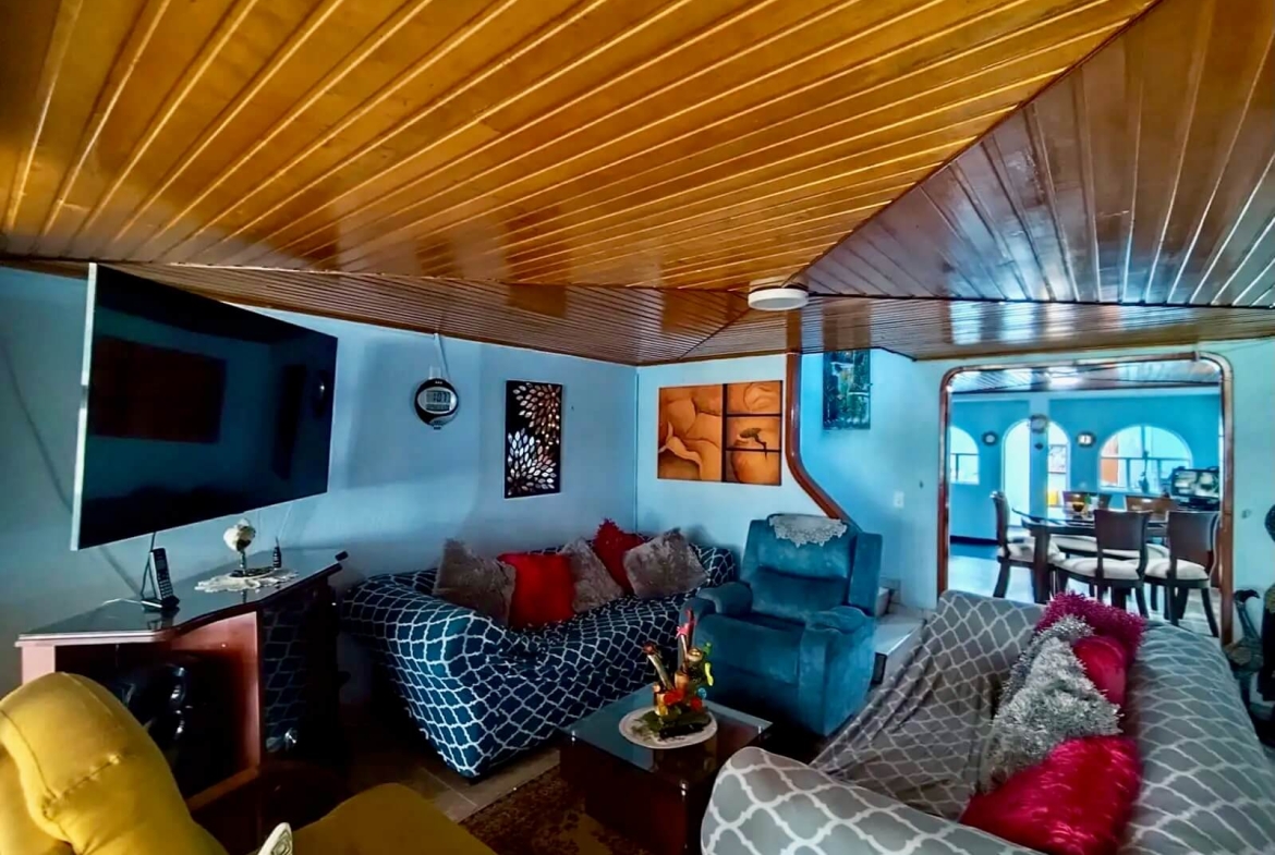 Casa en Villa del Rio