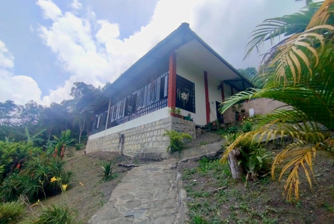 Finca en San Antonio del Tequendama