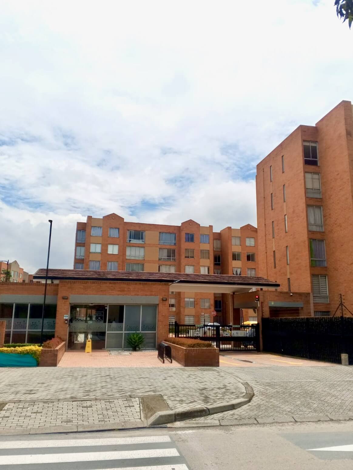 Madrid8-103arriendo – 16. Apartamento en Madrid