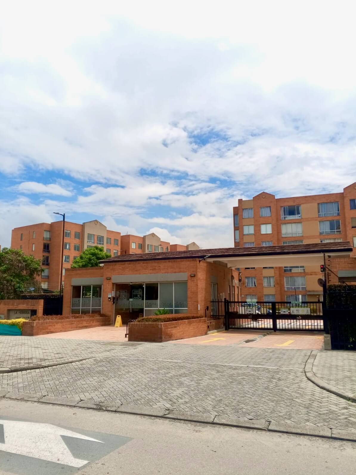Madrid8-103arriendo – 17. Apartamento en Madrid