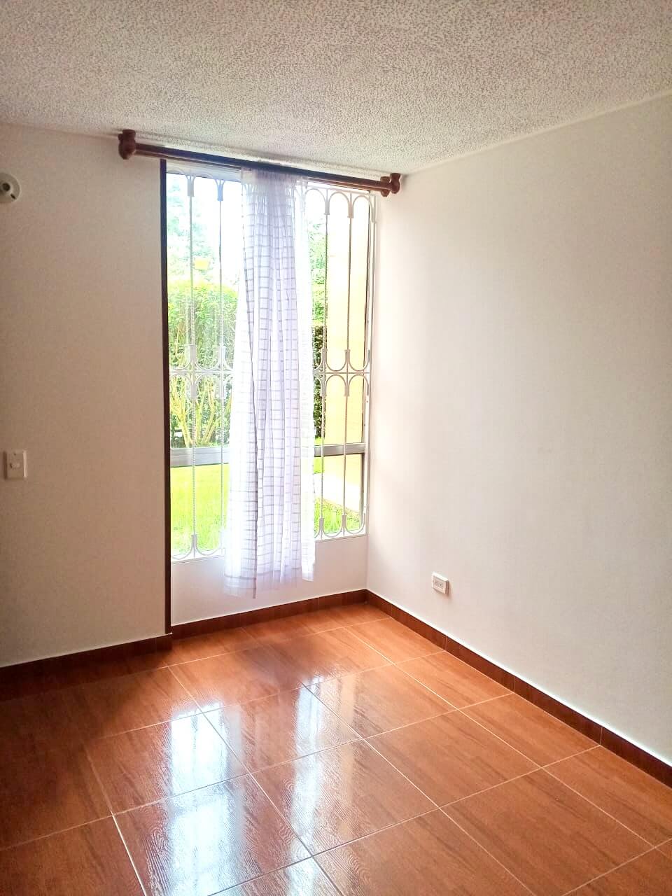 Madrid8-103arriendo – 6. Apartamento en Madrid