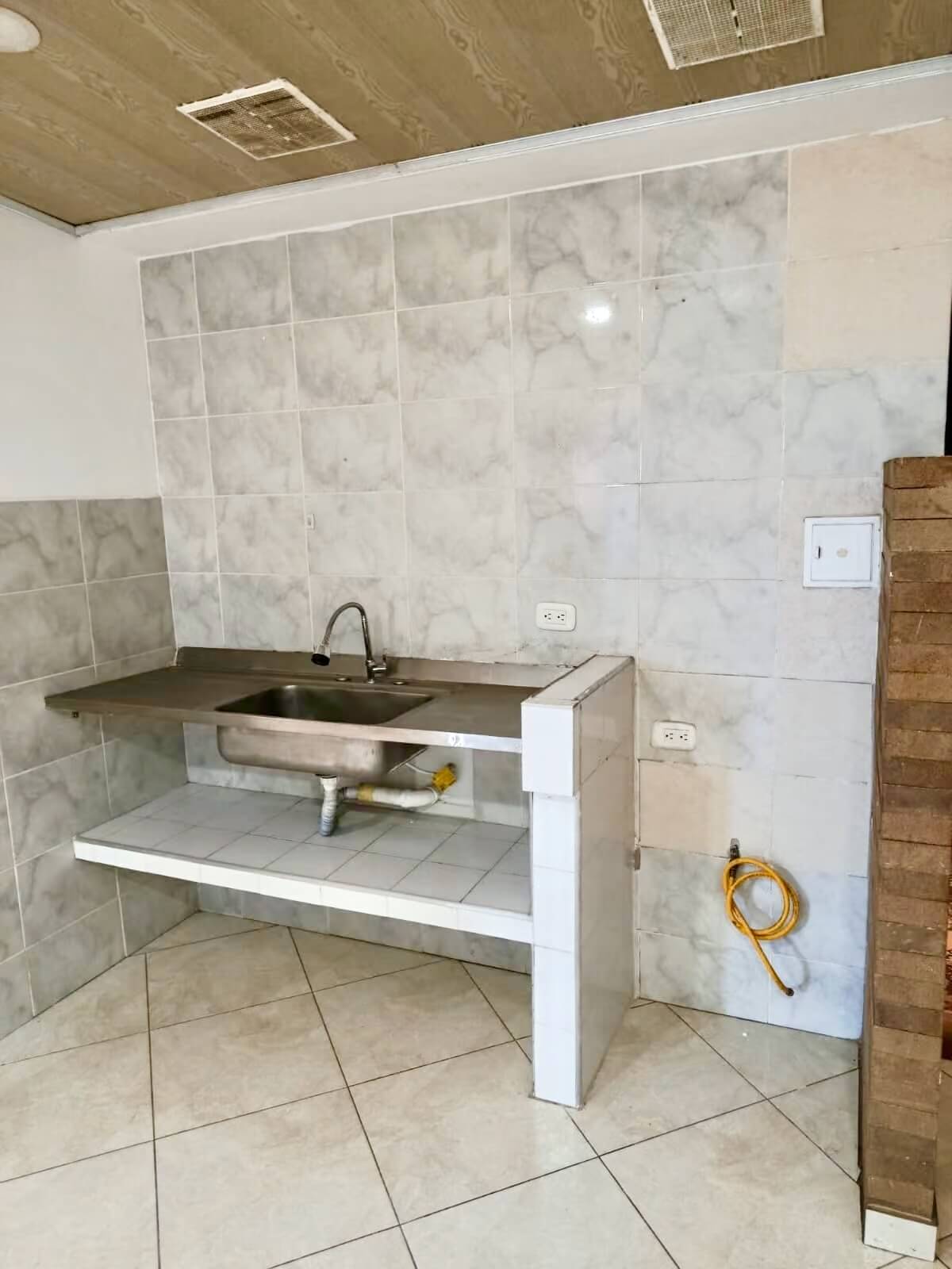 Olarte406-Arriendo – 2 Apartamento en Olarte
